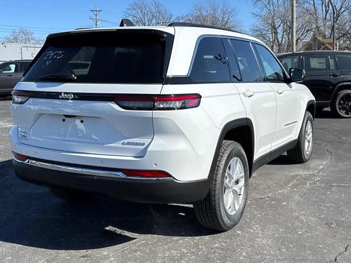 2025 Jeep Grand Cherokee Laredo X