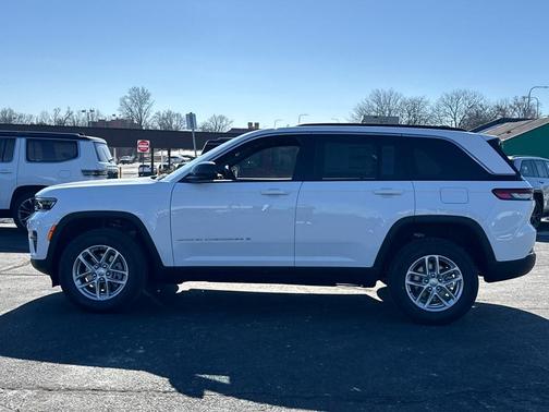 2025 Jeep Grand Cherokee Laredo X
