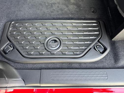 Molten Red Pearlcoat 2026 RAM 1500 Laramie