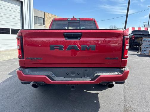 Molten Red Pearlcoat 2026 RAM 1500 Laramie