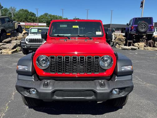 Firecracker Red Clearcoat 2026 Jeep Wrangler Sport