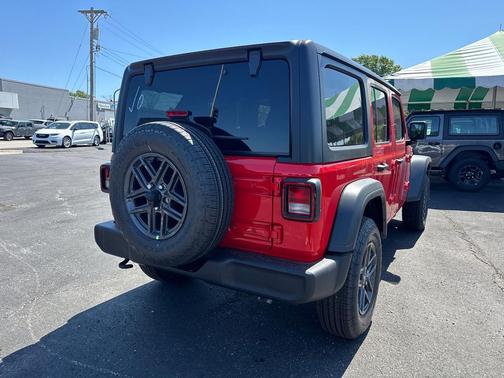 Firecracker Red Clearcoat 2026 Jeep Wrangler Sport