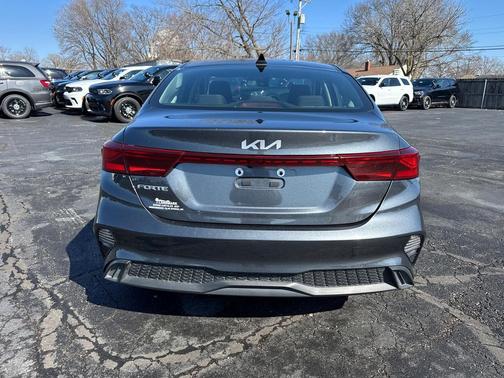 2024 Kia Forte LXS