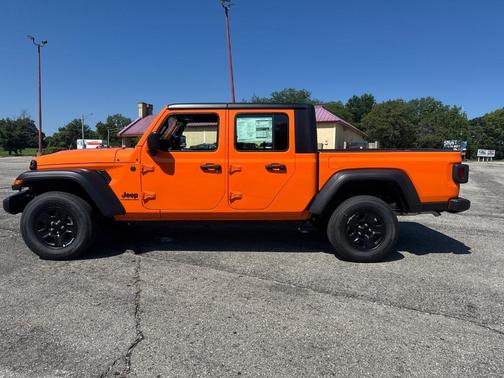 2025 Jeep Gladiator Sport