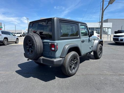2025 Jeep Wrangler Sport