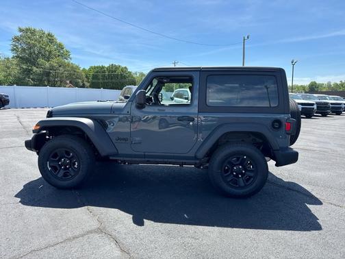 2025 Jeep Wrangler Sport
