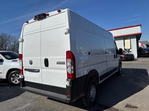 2025 RAM ProMaster 2500 Tradesman