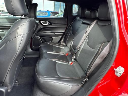 2023 Jeep Compass (RED) Edition 4x4