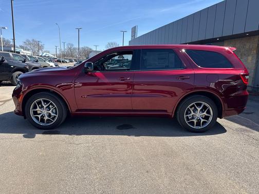 Octane Red Pearlcoat 2026 Dodge Durango GT HEMI V8 AWD