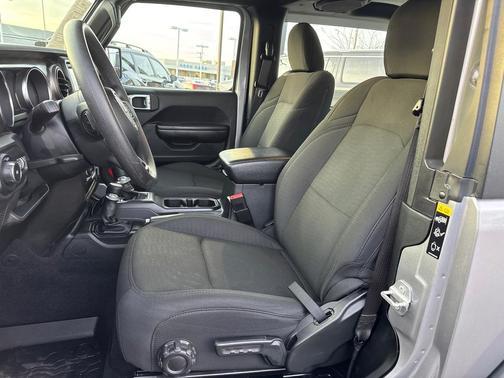 2020 Jeep Wrangler Sport