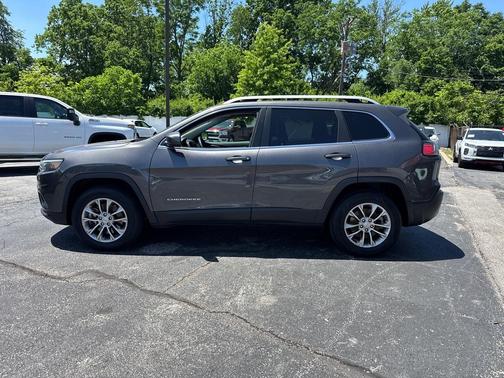 Granite Crystal Metallic Clearcoat 2020 Jeep Cherokee Latitude Plus