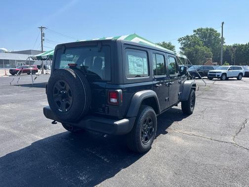 2025 Jeep Wrangler Sport