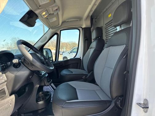 2025 RAM ProMaster 2500 Tradesman