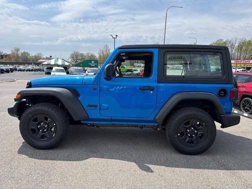 2025 Jeep Wrangler Sport
