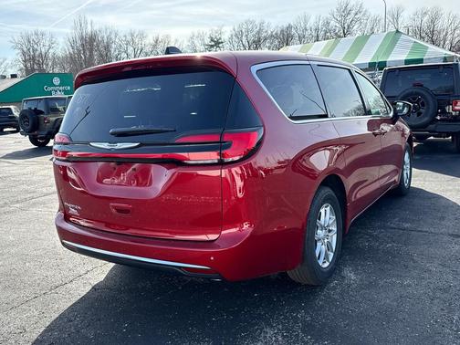 2026 Chrysler Pacifica L