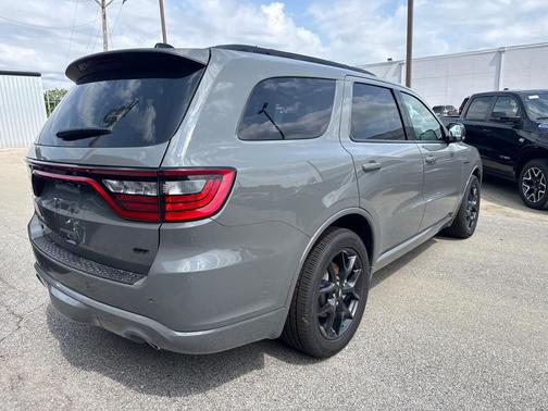 Destroyer Gray Clearcoat 2026 Dodge Durango GT Premium HEMI V8