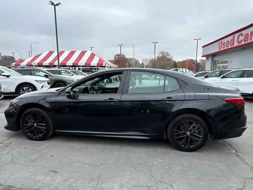 2025 Toyota Camry Unknown