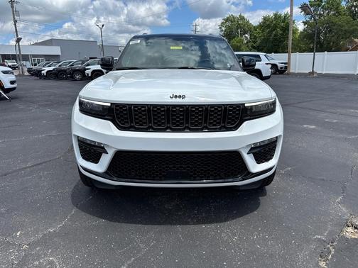 2025 Jeep Grand Cherokee Summit