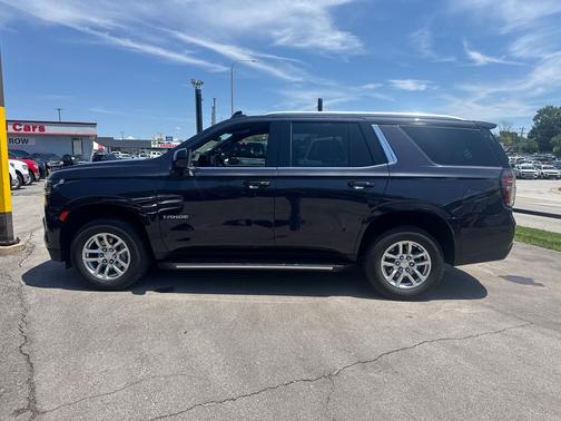 Dark Ash Metallic 2024 Chevrolet Tahoe LS