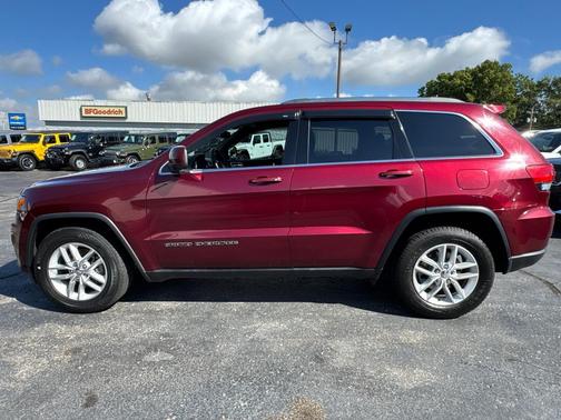 2018 Jeep Grand Cherokee Laredo E
