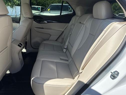 2023 Buick Envision Essence AWD