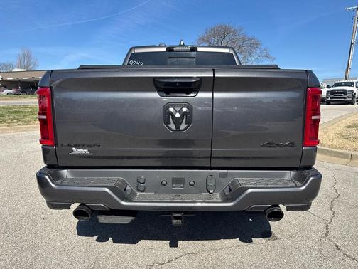 Granite Crystal Metallic Clearcoat 2026 RAM 1500 Limited