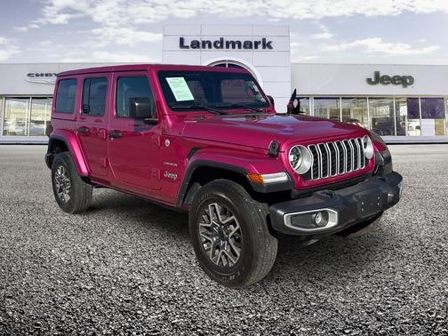2024 Jeep Wrangler 4-Door Sahara 4x4