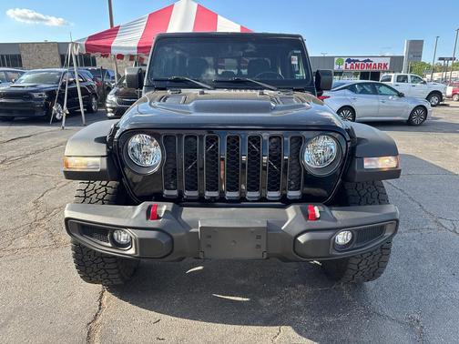 Black Clearcoat 2022 Jeep Gladiator Rubicon
