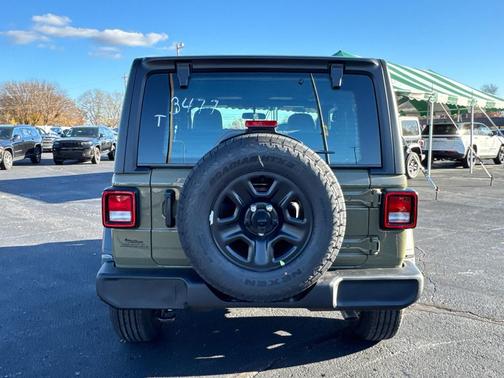 2026 Jeep Wrangler Sport