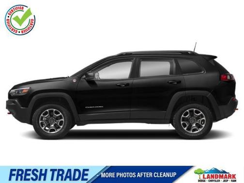Diamond Black Crystal Pearlcoat 2020 Jeep Cherokee Trailhawk