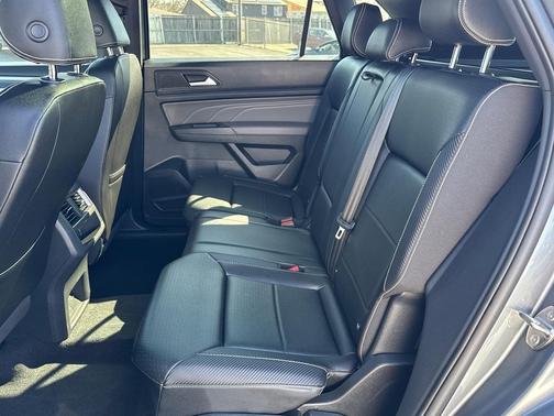 2023 Volkswagen Atlas Cross Sport 2.0T SEL