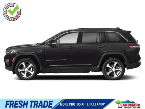Diamond Black Crystal Pearlcoat 2022 Jeep Grand Cherokee 4xe Overland