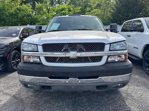 Summit White 2004 Chevrolet Silverado 3500 LT Crew Cab