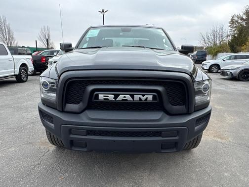 2024 RAM 1500 Classic Warlock Crew Cab 4x4 5'7' Box