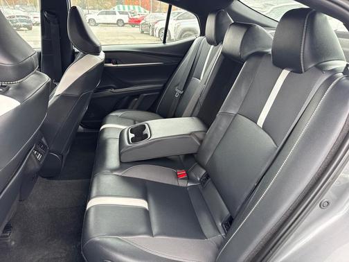 2025 Toyota Camry Unknown