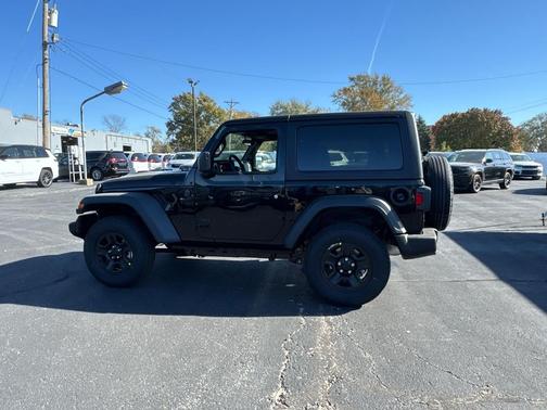 2026 Jeep Wrangler Sport