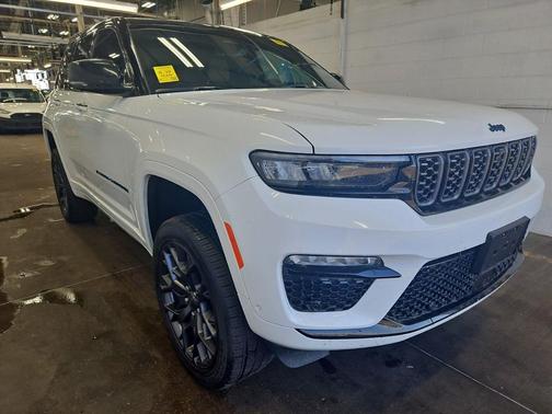 2024 Jeep Grand Cherokee 4xe Summit