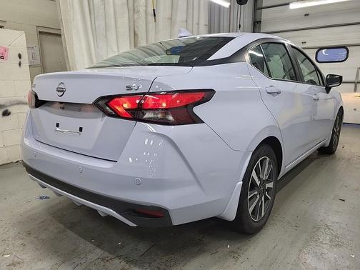 2024 Nissan Versa 1.6 SV