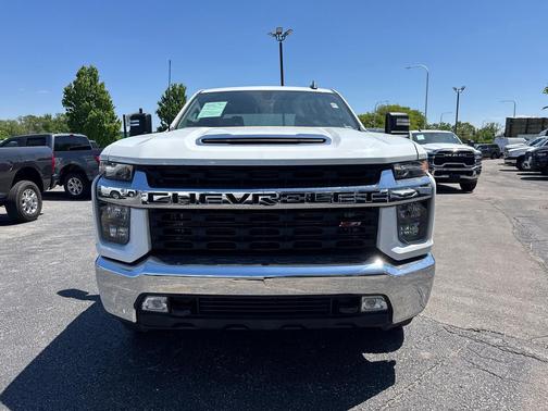 Summit White 2023 Chevrolet Silverado 2500 LT