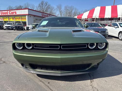 2022 Dodge Challenger SXT
