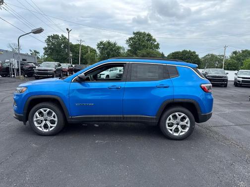 2025 Jeep Compass Latitude