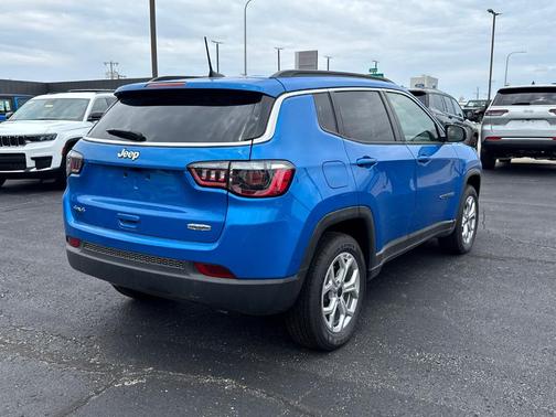 2025 Jeep Compass Latitude