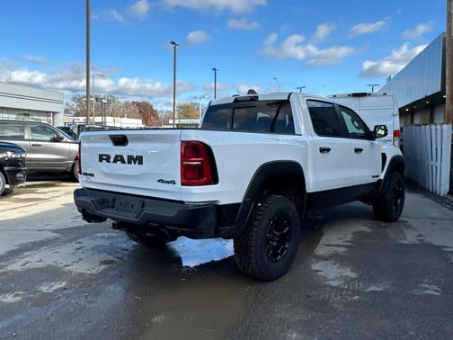 2026 RAM 1500 RHO Crew Cab 4x4 5'7' Box