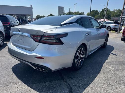 Brilliant Silver Metallic 2020 Nissan Maxima 3.5 SL