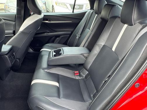 2025 Toyota Camry Unknown