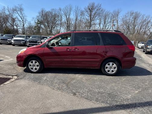 2009 Toyota Sienna Unknown