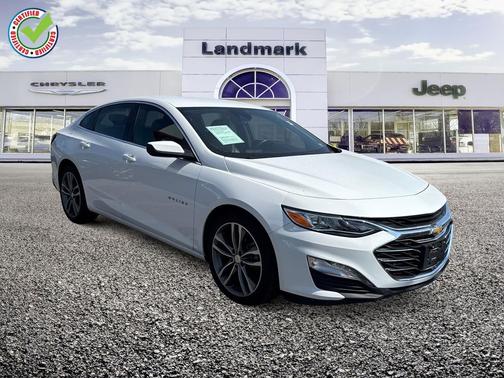 Summit White 2024 Chevrolet Malibu FWD 2LT