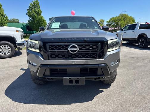 Gun Metallic 2023 Nissan Frontier SV