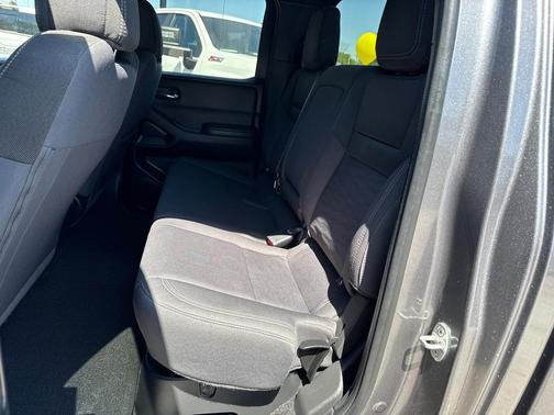 Gun Metallic 2023 Nissan Frontier SV