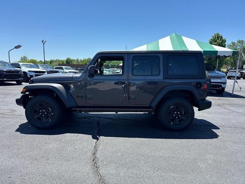 2025 Jeep Wrangler Sport